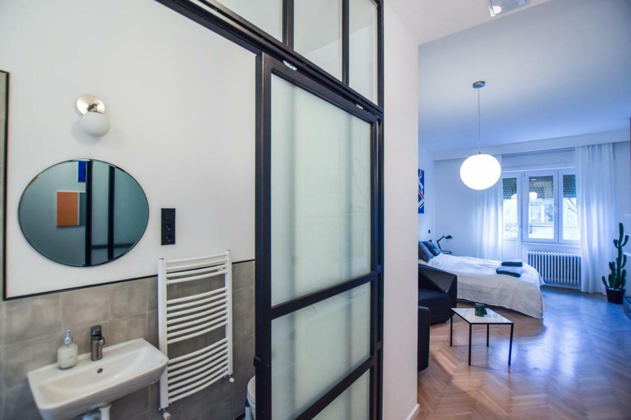 For Long-Term, Budget! Szovetseg Apartment In The Heart Of Budapest Exterior foto